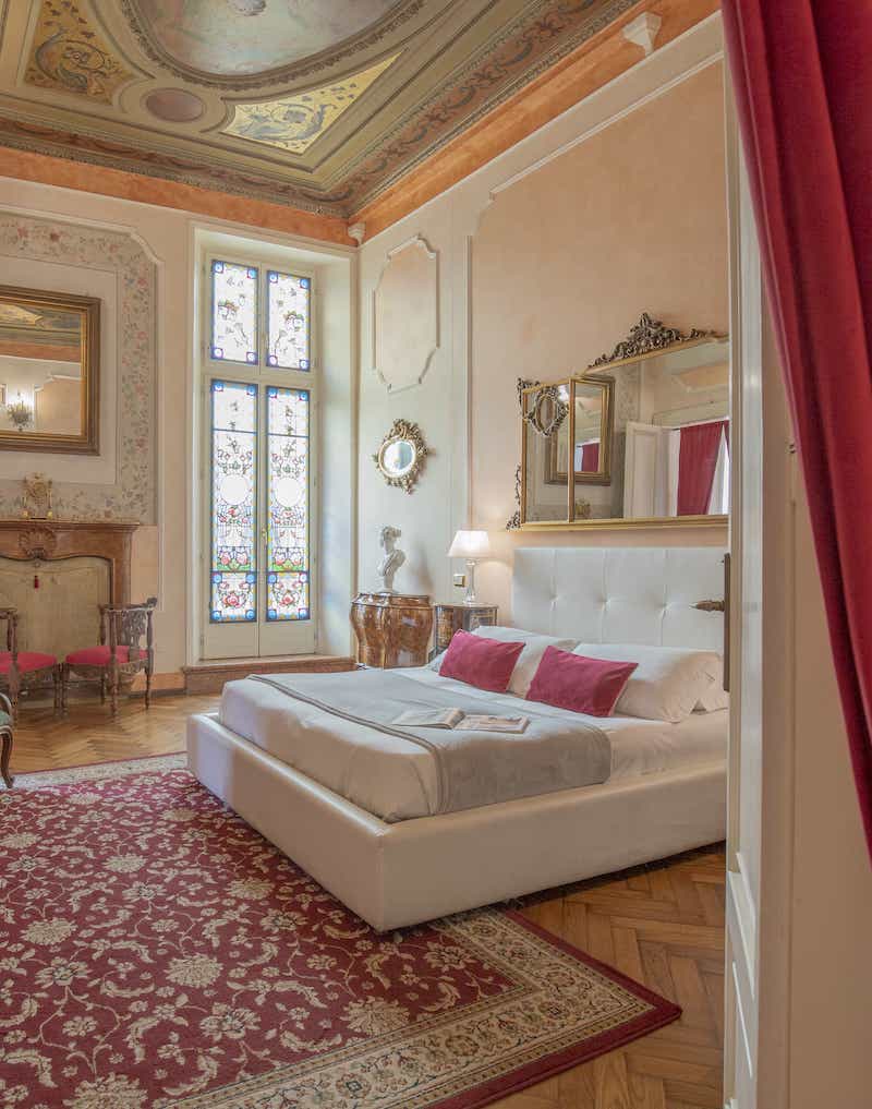 Corte Realdi Verona Piazza Erbe | Luxury Accommodation in Verona, Italy